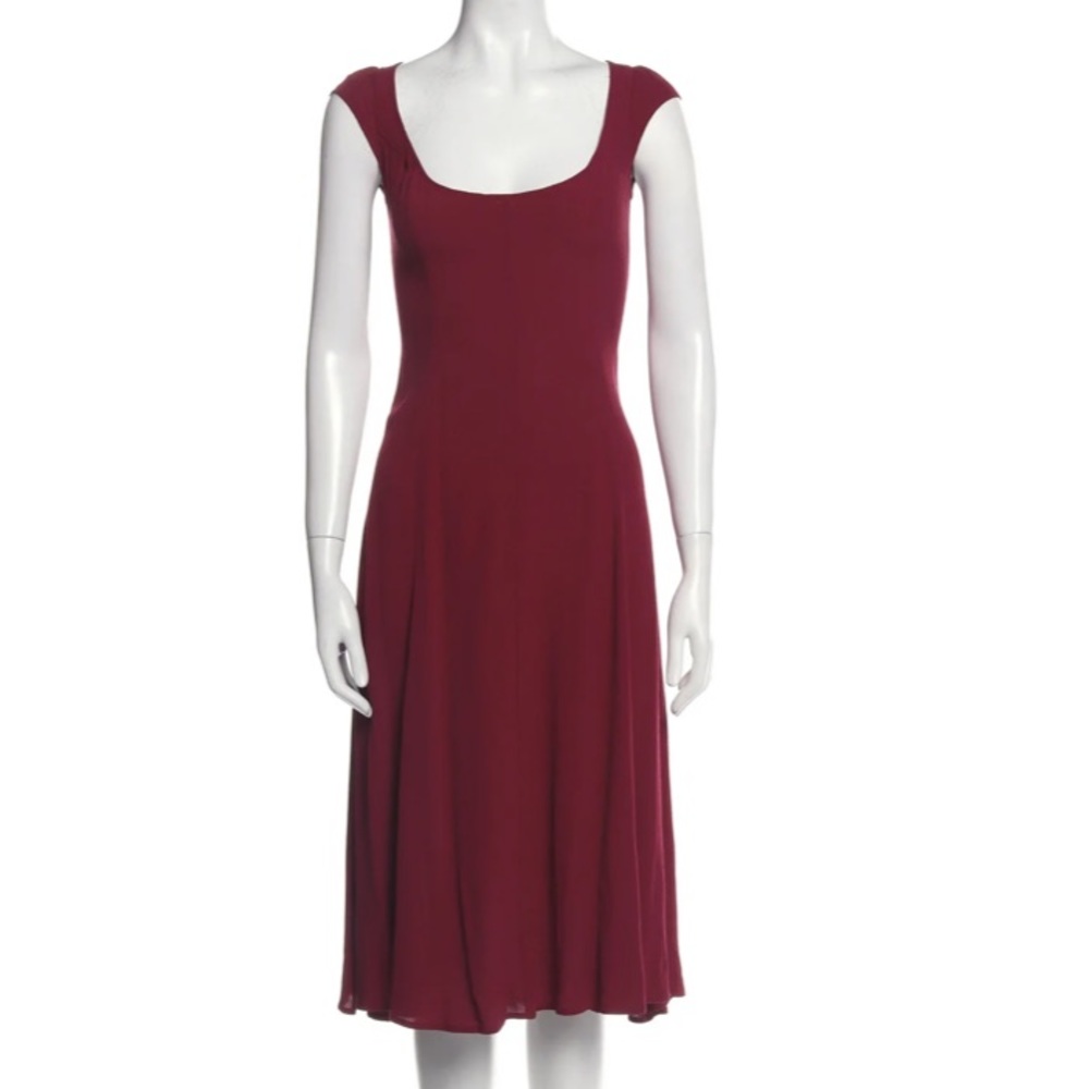 🌸 SPRING SALE- FINAL PRICE! 🌸  RARE Reformation Scoop Neck Midi Dress 🌺